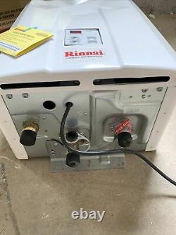 Rinnai Indoor Tankless Hot Water Heater V65iN Natural Gas 6.3 GPM White S-11
